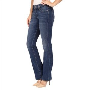 Lucky Brand Sweet N Low 28x31 Bootcut